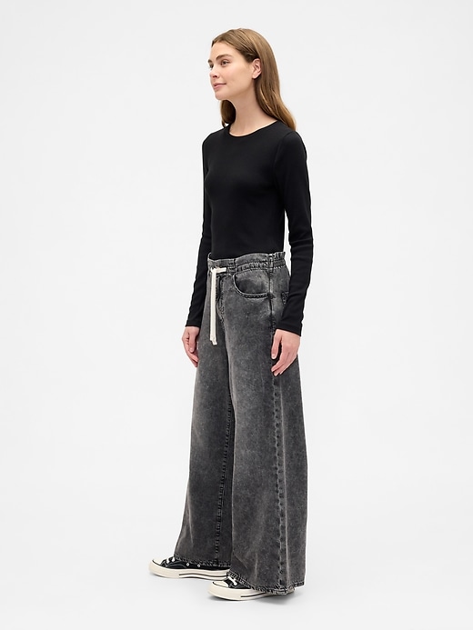 Image number 3 showing, Mid Rise Pull-On SuperLight Baggy Jeans