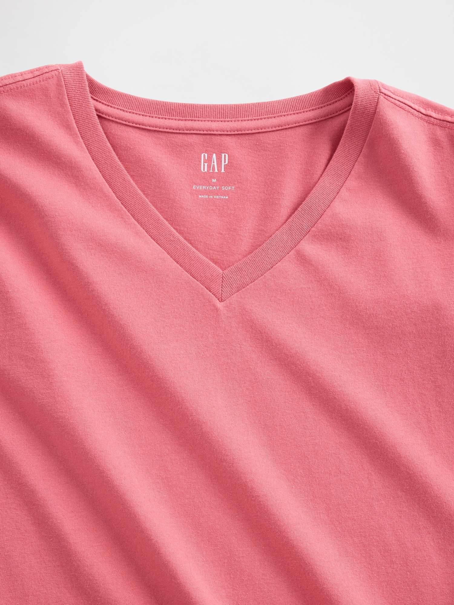 Gap Factory Everyday Soft V-neck T-shirt In Pink