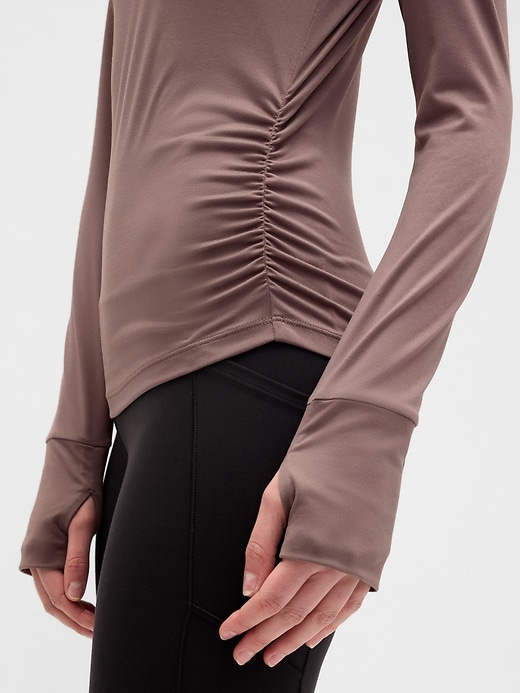 Image number 4 showing, GapFit Brushed Jersey Ruched T-Shirt