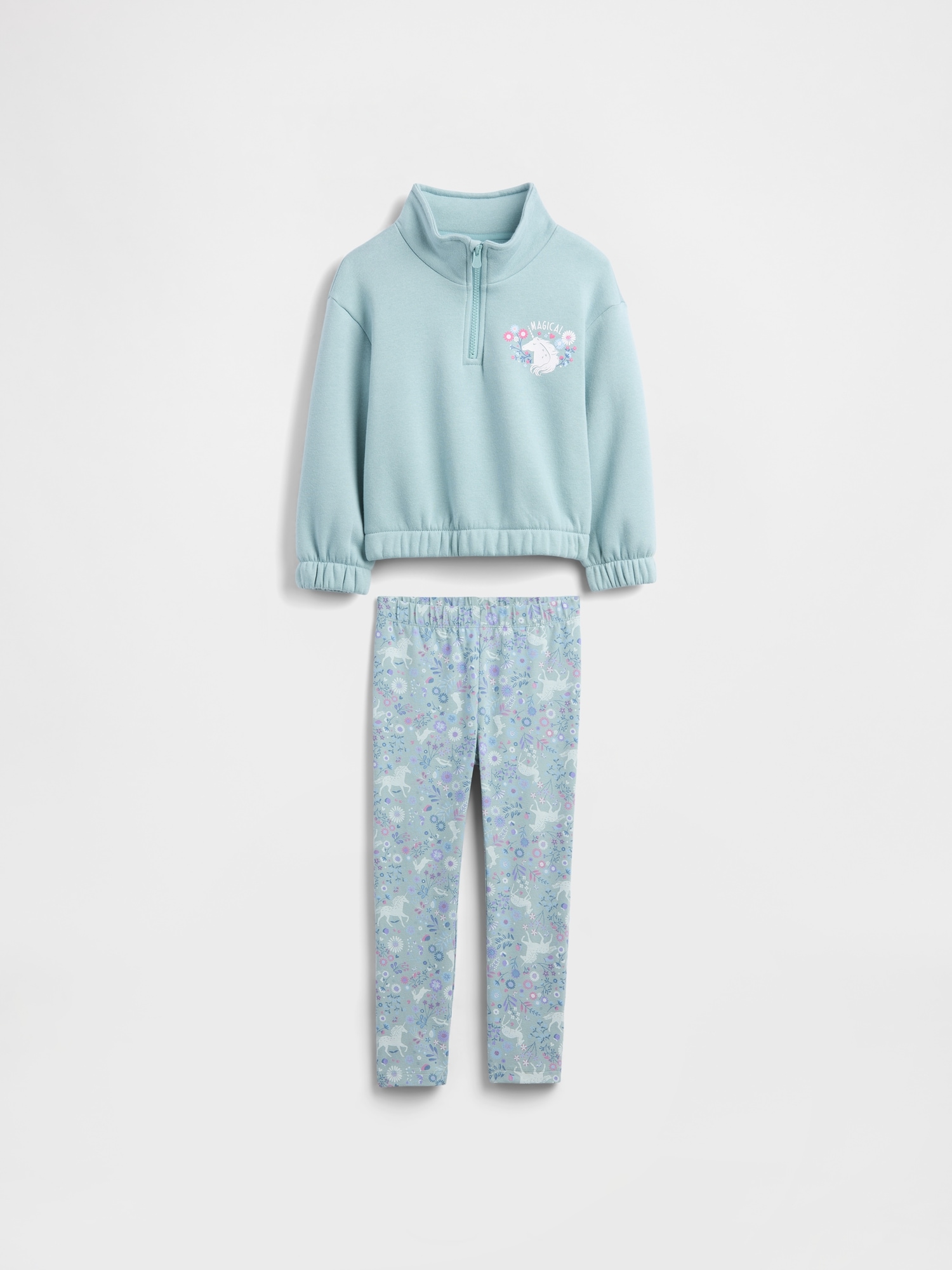 babyGap Two-Piece Outfit Set