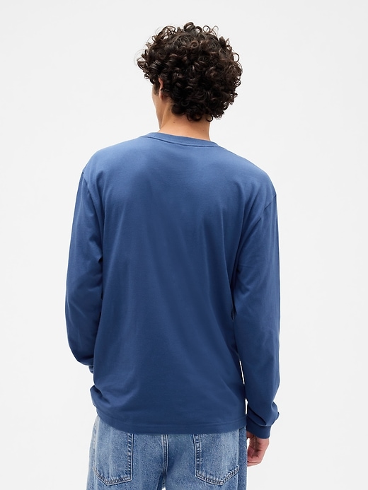 Image number 2 showing, Everyday Soft Relaxed Gap Mini-Logo T-Shirt