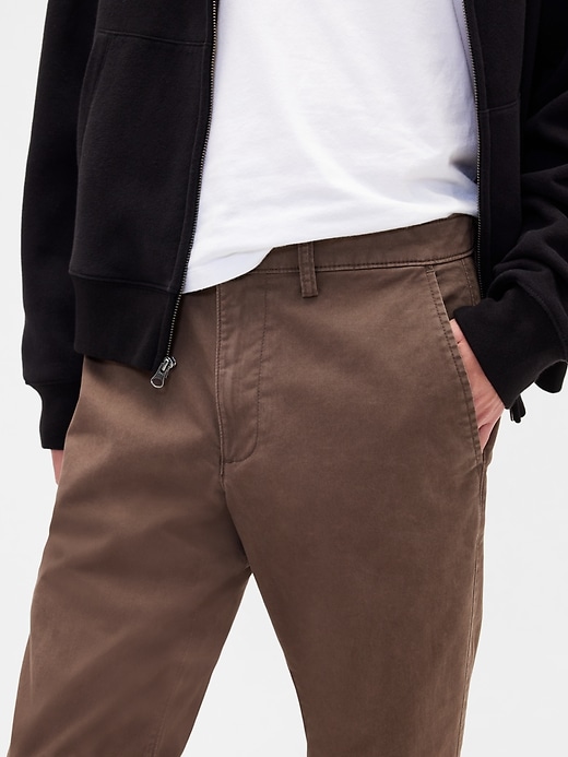 Image number 5 showing, GapFlex Essential Khakis in Slim Fit