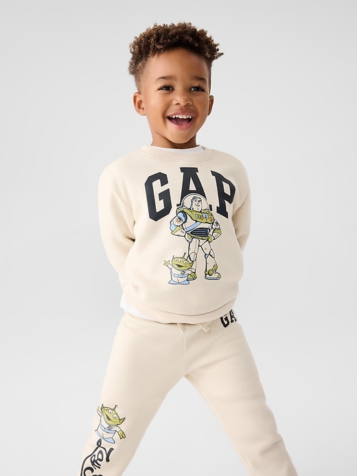 Image number 4 showing, babyGap &#215 Disney Two-Piece Outfit Set