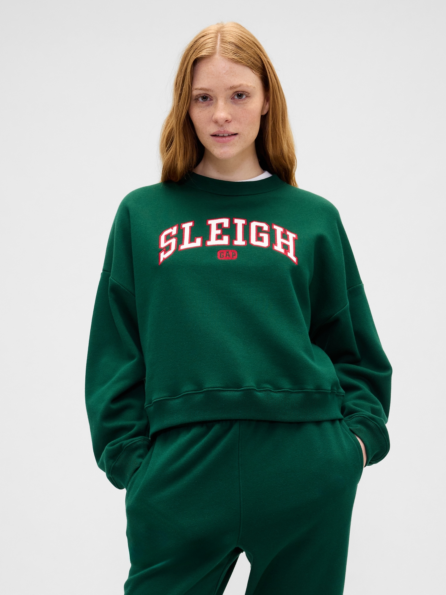Oversized Holiday Graphic Sweatshirt - Evergreen Glamour Green