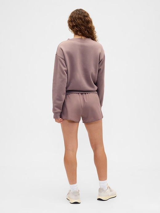 Image number 2 showing, GapFit 3" Mid Rise Runaround Shorts