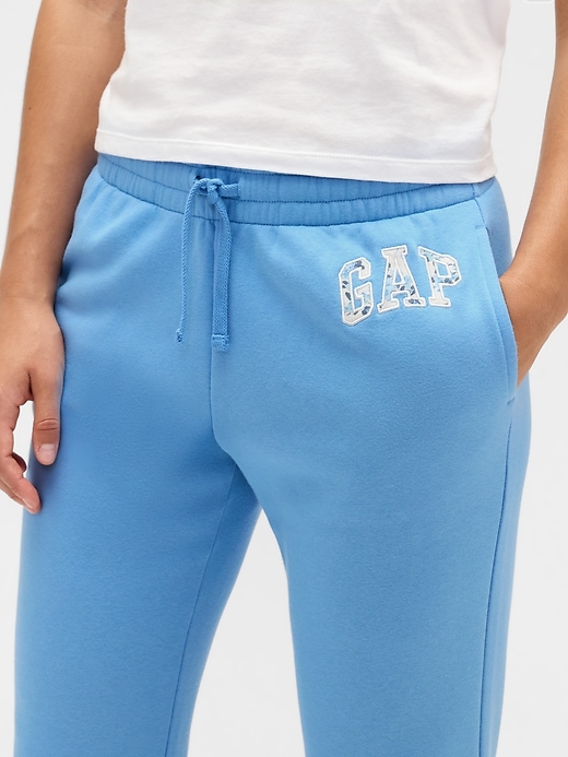 Image number 4 showing, Gap Logo Straight Sweatpants