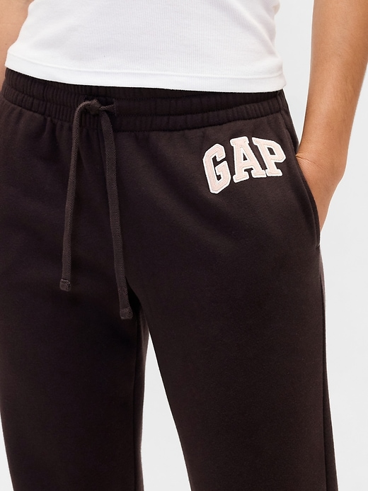 Image number 4 showing, Gap Logo Straight Sweatpants
