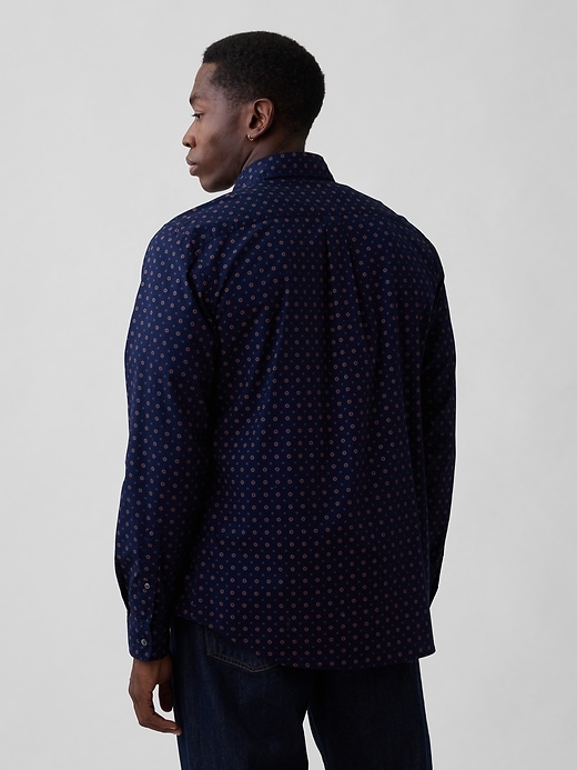 Image number 2 showing, Stretch Poplin Shirt in Standard Fit