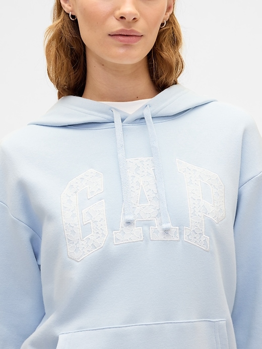 Image number 4 showing, Relaxed Gap Logo Hoodie