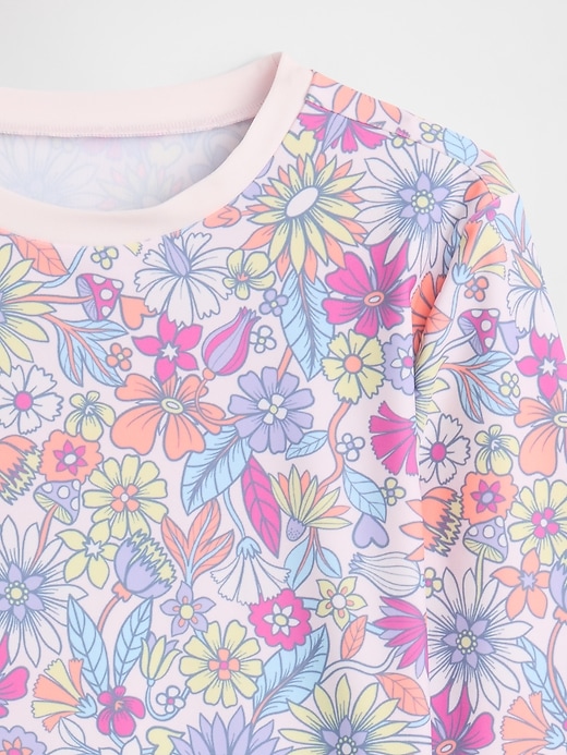 Image number 3 showing, Kids Two-Piece Cropped Rash Guard