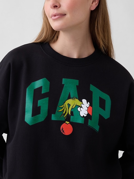 Image number 4 showing, Oversized Gap Logo Sweatshirt