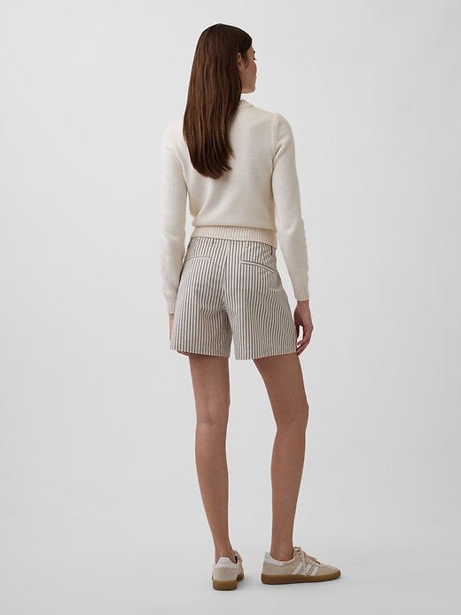 Image number 4 showing, 5" Mid Rise Downtown Khaki Shorts