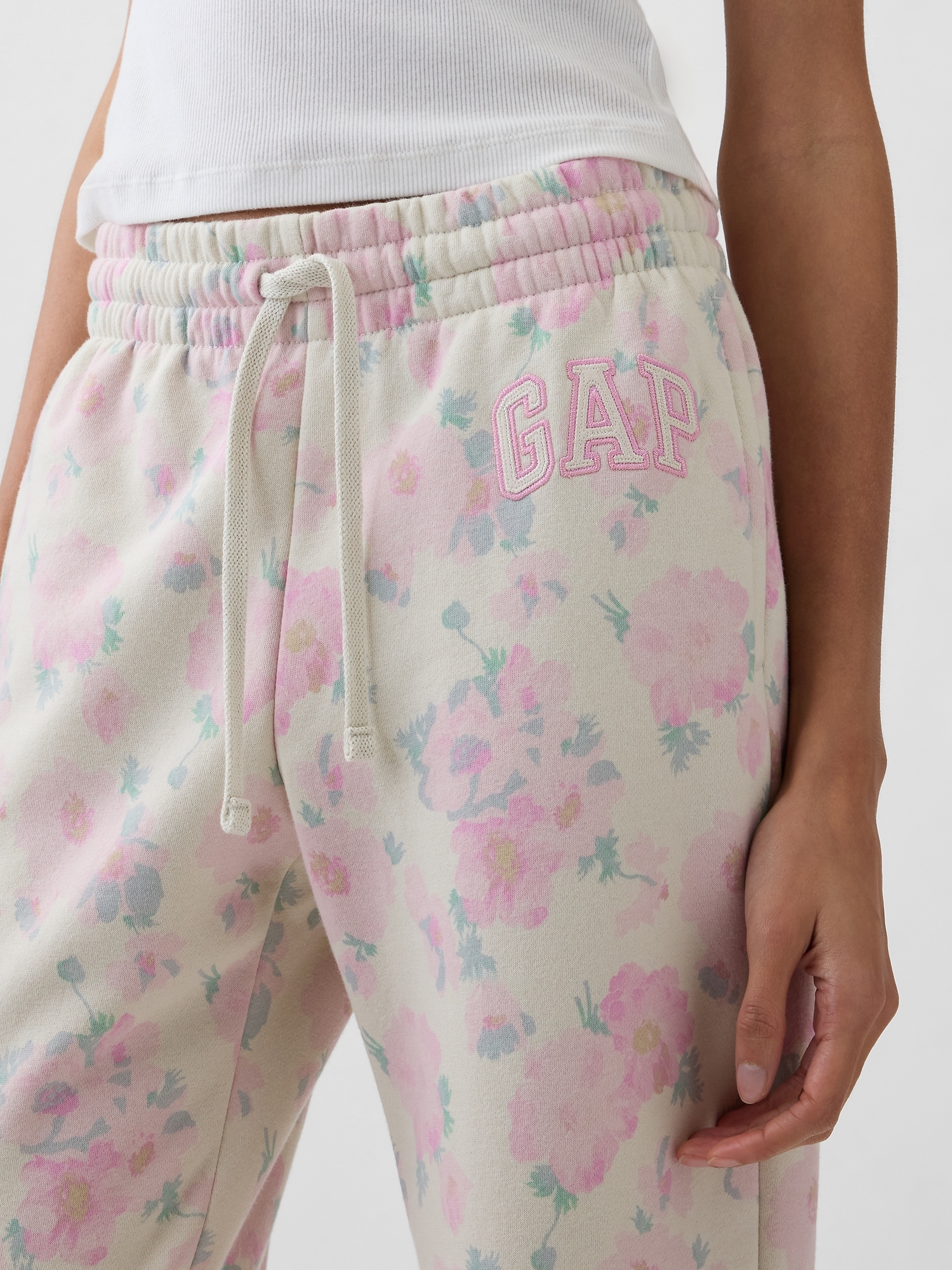 Gap Logo Joggers | Gap Factory