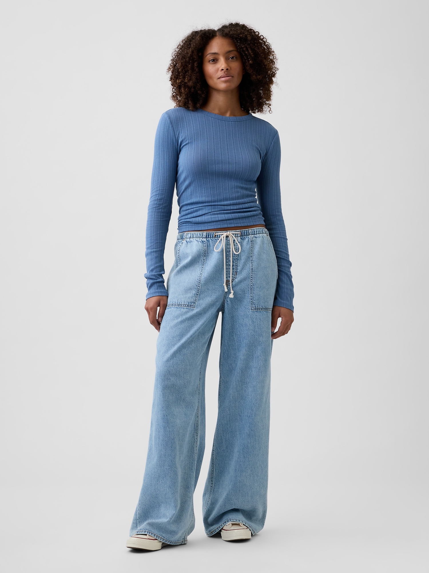 Mid Rise Pull-On SuperLight Wide-Leg Jeans