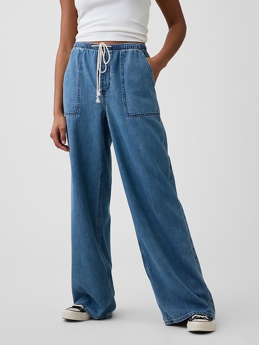 Image number 2 showing, Mid Rise Pull-On SuperLight Wide-Leg Jeans