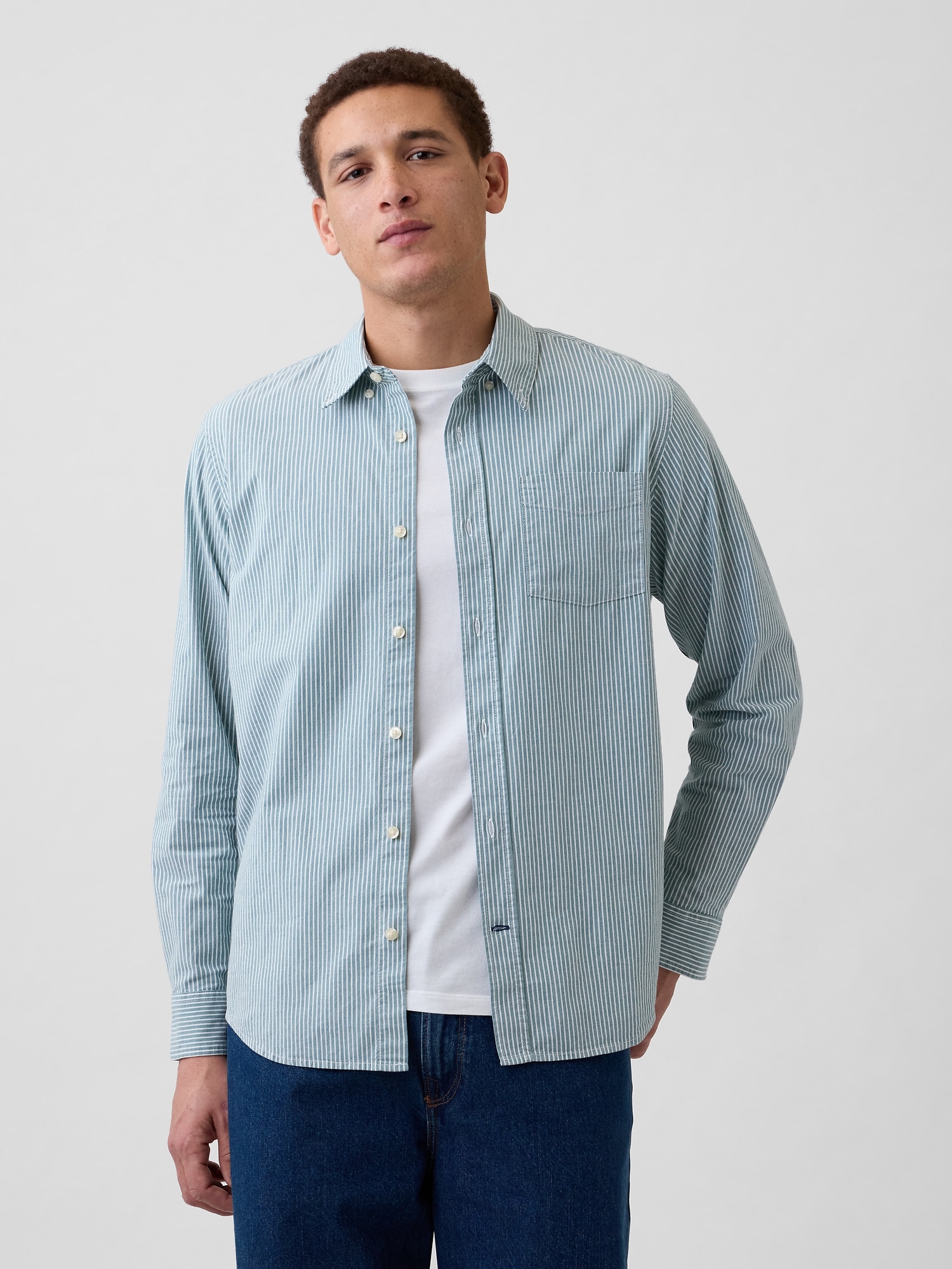Stretch Poplin Shirt in Standard Fit