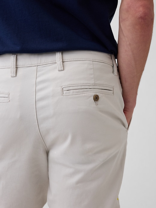 Image number 5 showing, GapFlex Essential Khakis in Slim Fit