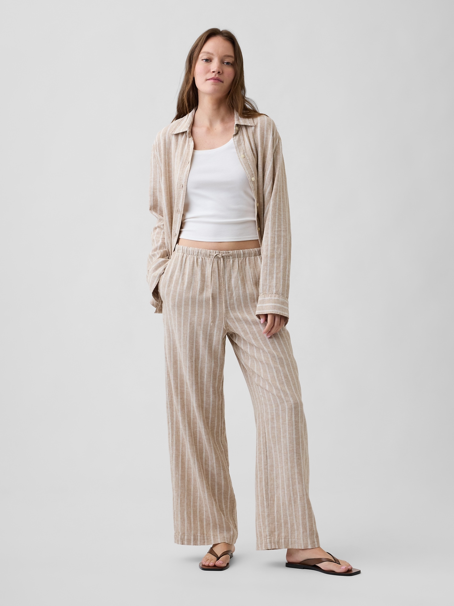 Relaxed Linen-Blend Wide-Leg Pants