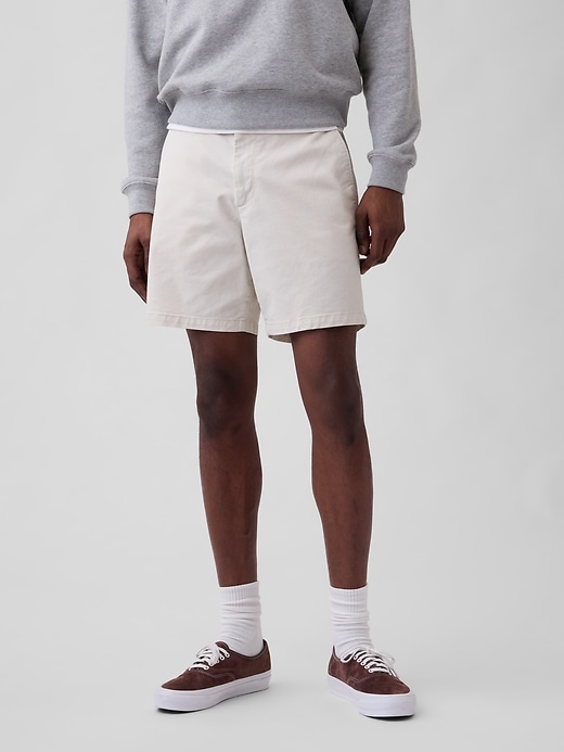 Image number 3 showing, 7" Essential Khaki Shorts