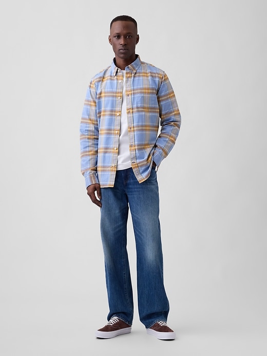 Image number 3 showing, Oxford Shirt in Standard Fit