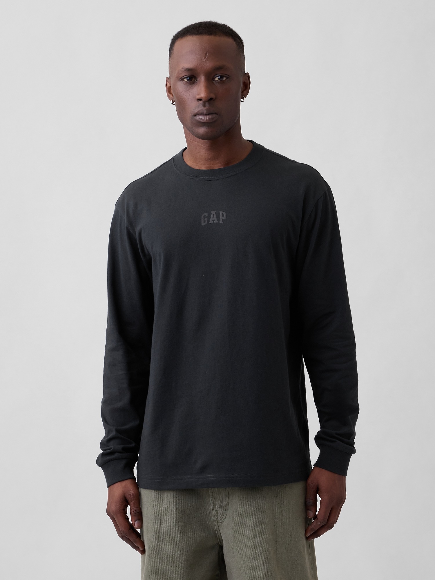 Everyday Soft Relaxed Gap Mini-Logo T-Shirt