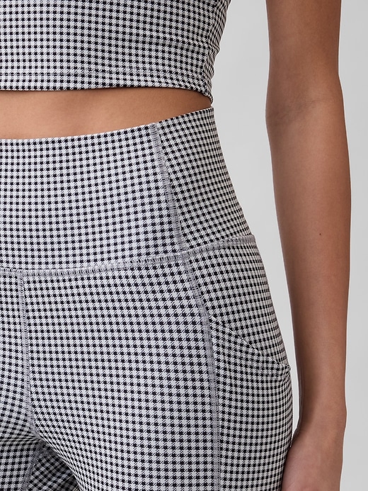 Image number 4 showing, GapFit Sky High Studio Pocket Leggings