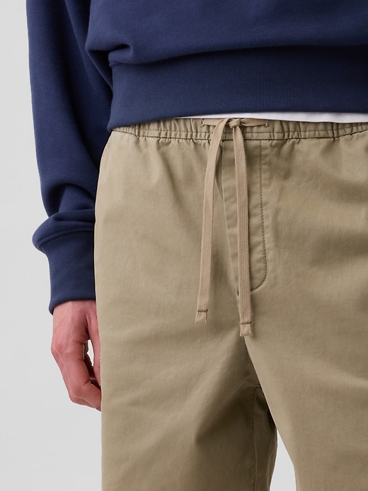 Image number 5 showing, 7" Essential Pull-On Khaki Shorts
