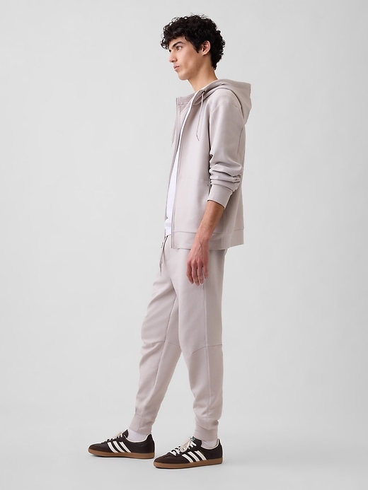 Image number 4 showing, GapFit Performance Joggers