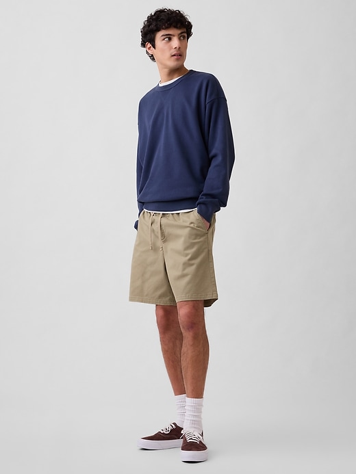 Image number 4 showing, 7" Essential Pull-On Khaki Shorts