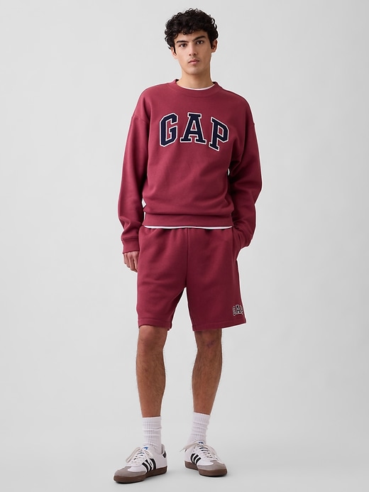 Image number 3 showing, Relaxed Gap Logo Sweatshirt