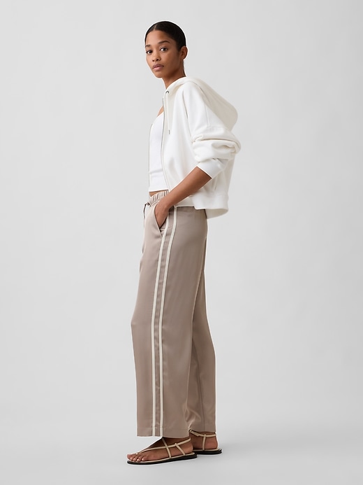 Image number 3 showing, Relaxed Satin Straight-Leg Crop Pants
