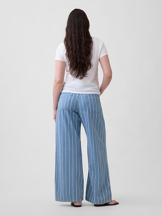 Image number 6 showing, Mid Rise SuperLight Wide-Leg Jeans