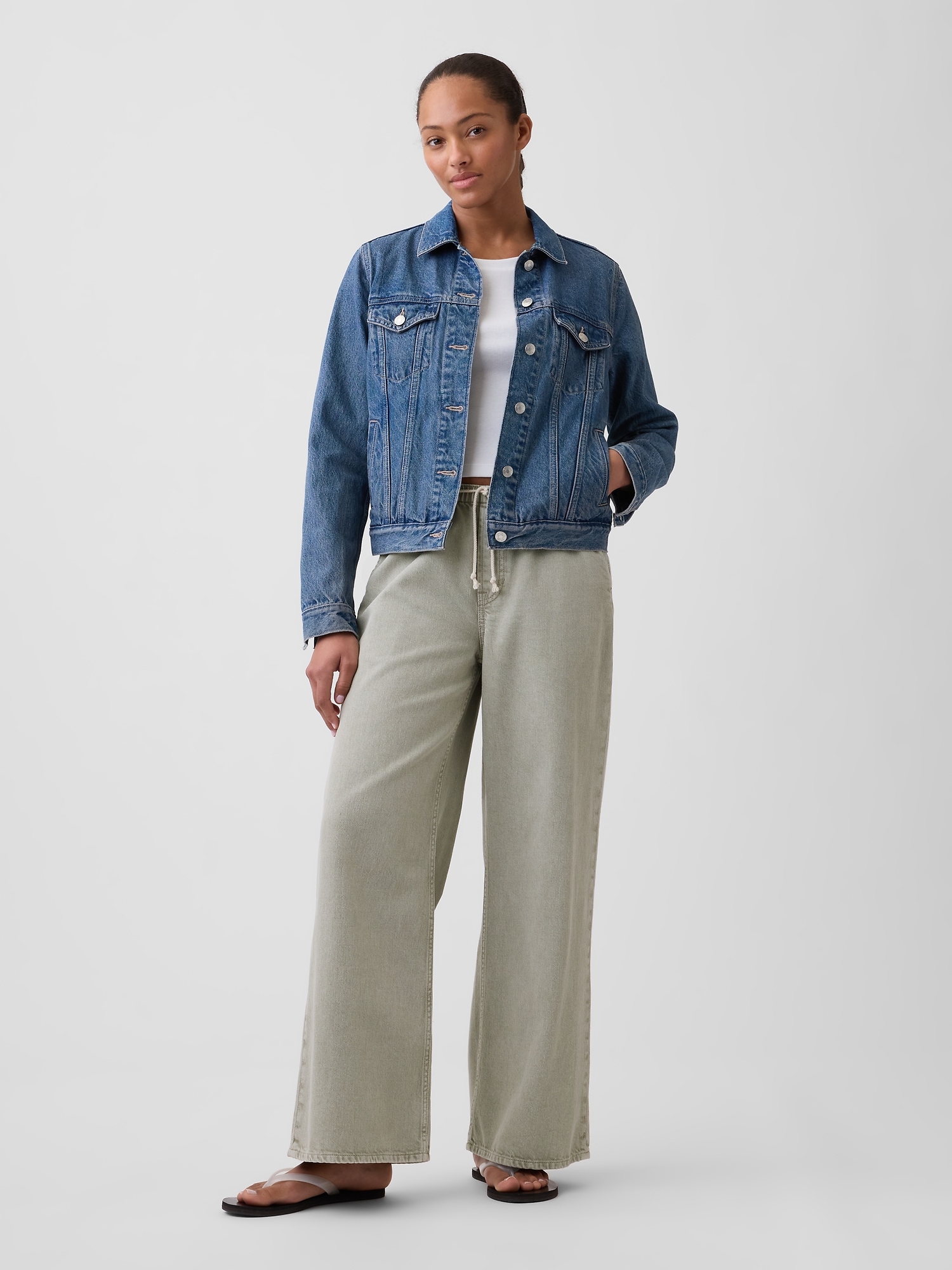 Mid Rise Pull-On Wide-Leg Jeans