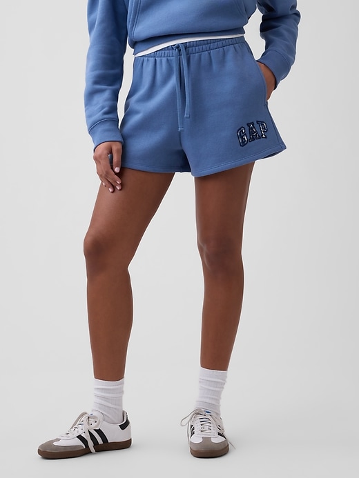 Image number 3 showing, Gap Logo Shorts