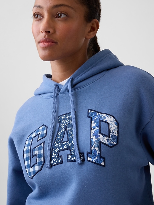 Image number 4 showing, Relaxed Gap Logo Hoodie