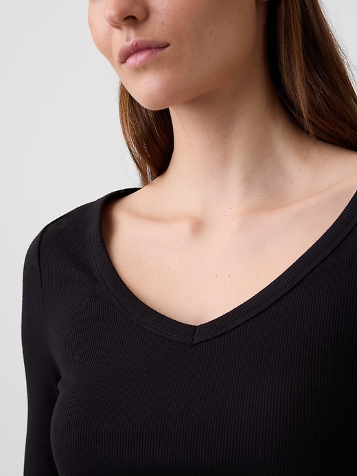 Image number 4 showing, Ribbed V-Neck T-Shirt