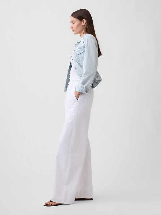 Image number 3 showing, Mid Rise Soft Pull-On Wide-Leg Jeans