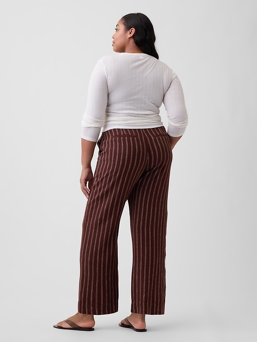 Image number 6 showing, High Rise Linen-Blend Straight Crop Pants