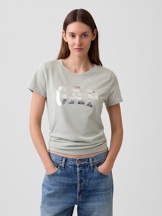 Image number 1 showing, Gap Logo T-Shirt