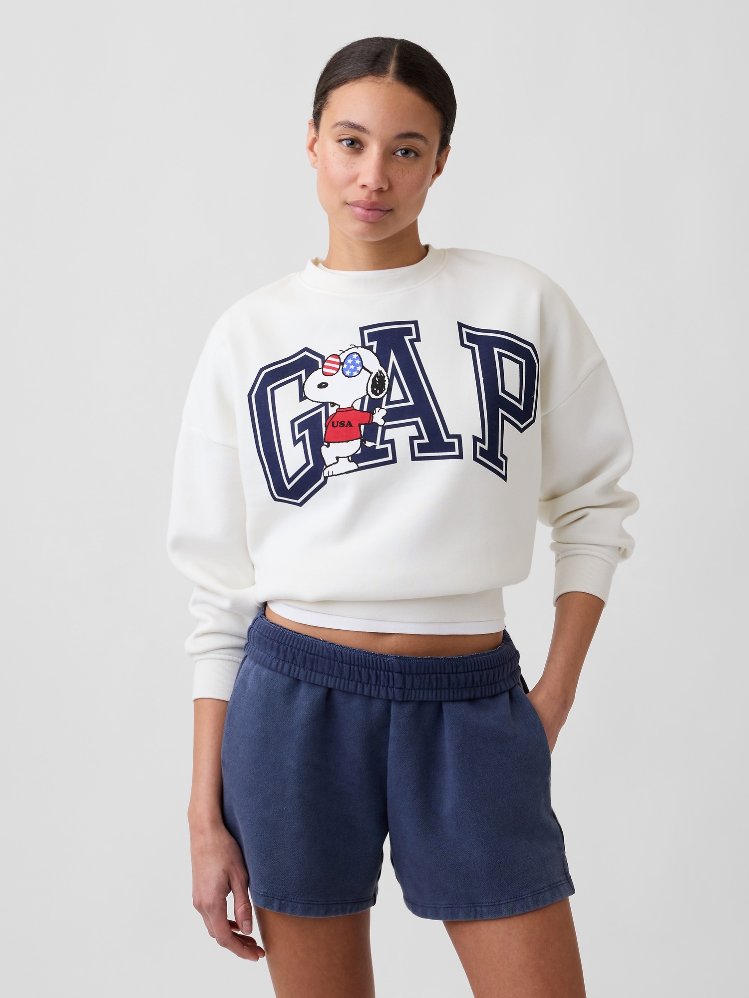 Oversized Wedge Crewneck Sweatshirt