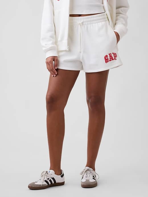 Image number 3 showing, Gap Logo Shorts