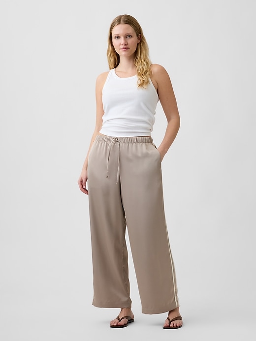 Image number 5 showing, Relaxed Satin Straight-Leg Crop Pants