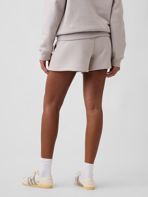 Image number 2 showing, Gap Logo Shorts