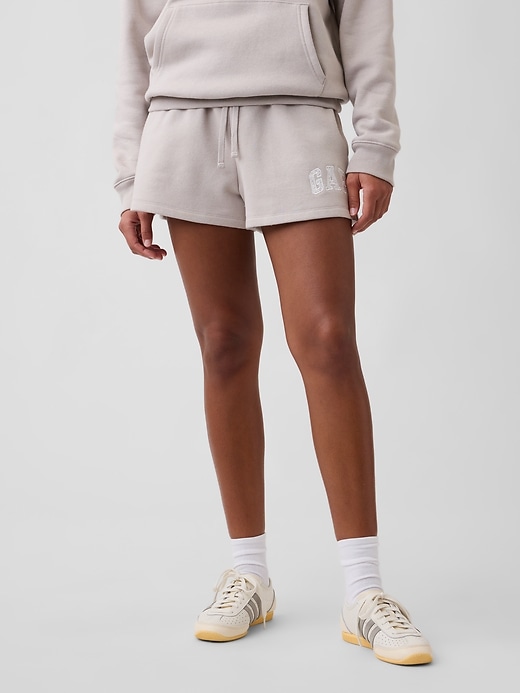 Image number 3 showing, Gap Logo Shorts