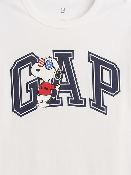 Image number 3 showing, GapKids Peanuts Logo T-Shirt