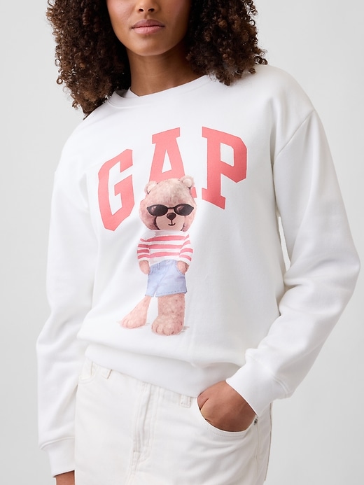 Image number 4 showing, Gap Logo Sweatshirt