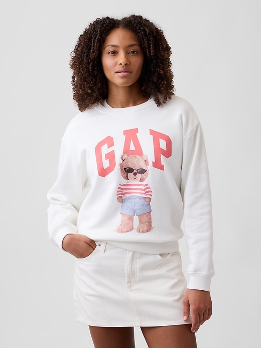 Image number 1 showing, Gap Logo Sweatshirt
