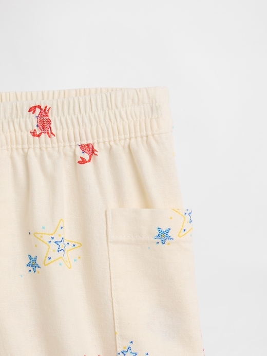 Image number 3 showing, babyGap Pull-On Linen-Blend Cargo Shorts