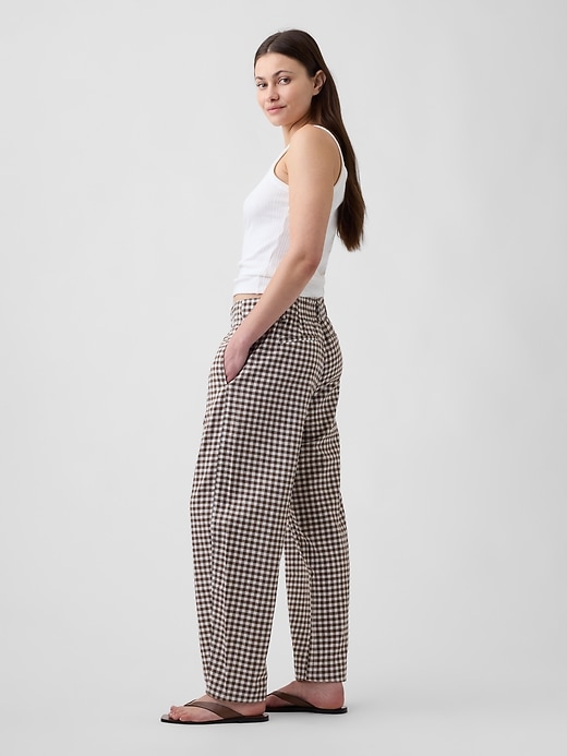 Image number 3 showing, High Rise Linen-Blend Barrel Pants