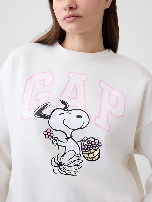 Image number 4 showing, Peanuts Oversized Wedge Crewneck Sweatshirt